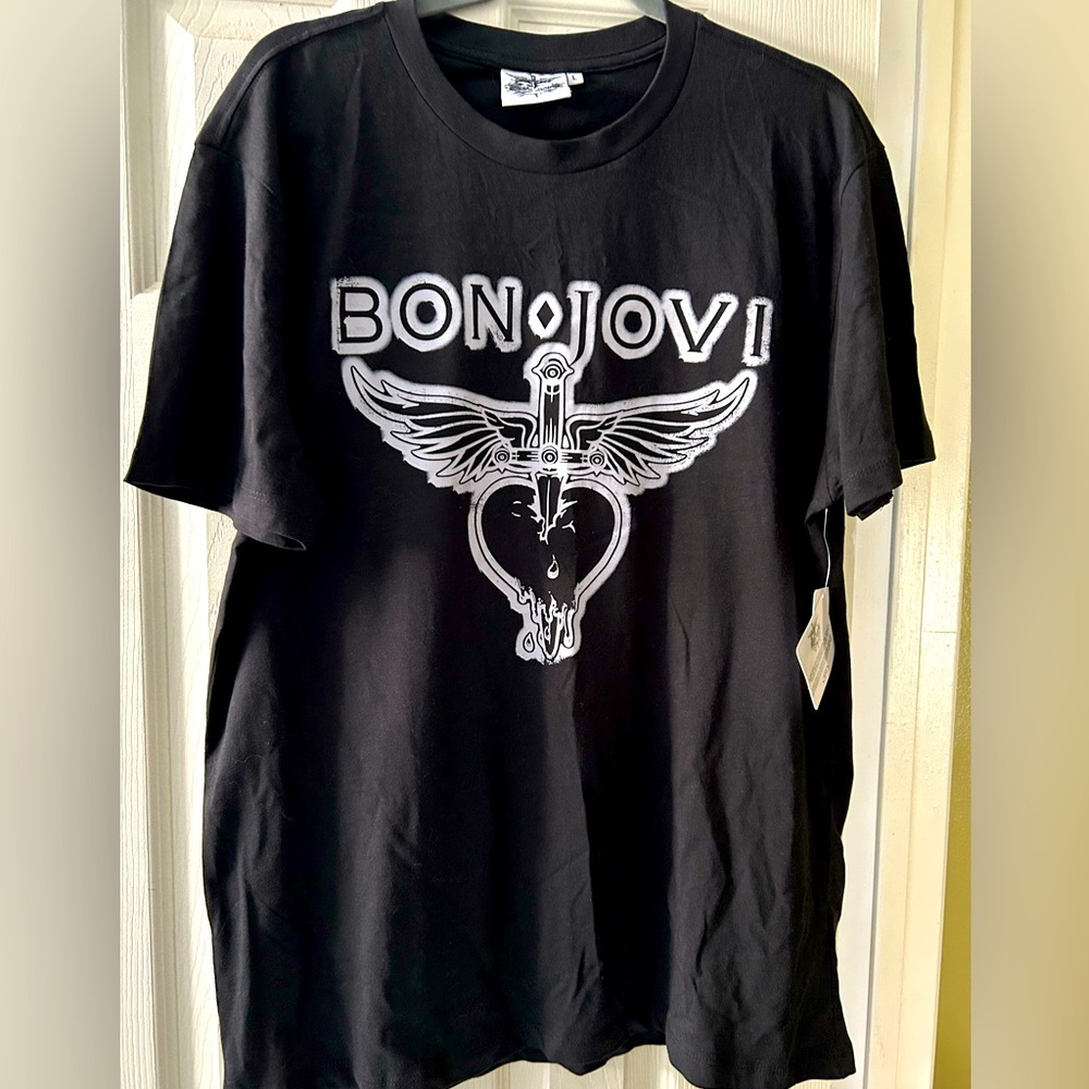 NWT- Bon Jovi T-Shirt - Unisex